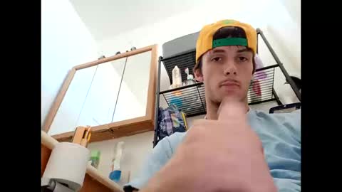 drewthejew616 online show from October 11, 6:11 pm