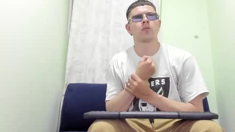 dreyk_eros online show from October 31, 4:57 am