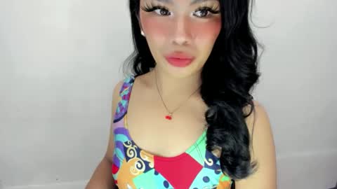Snapshot of dripqueenxoxo chatting on September 17, 3:26 pm miss. Erika online show from September 17, 3:26 pm