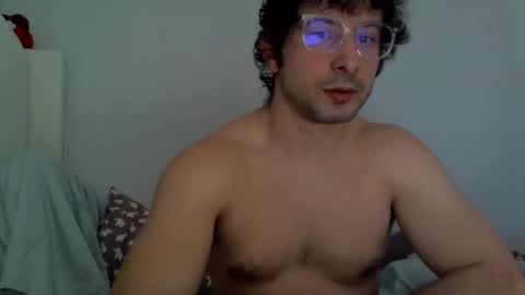 Sebby online show from April 1, 4:37 pm