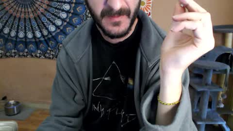 River online show from November 21, 9:18 am