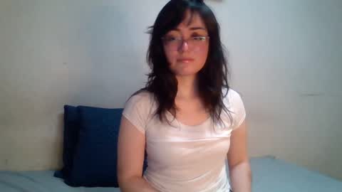 dronae online show from September 26, 12:40 am