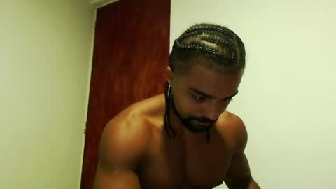S.K..maorisa98 VIDEOS SEXHARD PPBOY 55TASTEPROTEIN online show from June 2, 12:07 pm