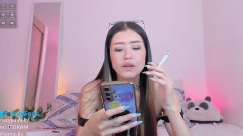 Charlie  Janne online show from September 18, 3:27 pm