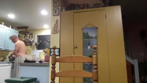 Steve online show from September 25, 10:44 am