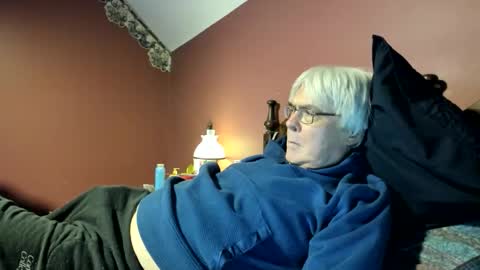 Doug online show from November 25, 2:32 am