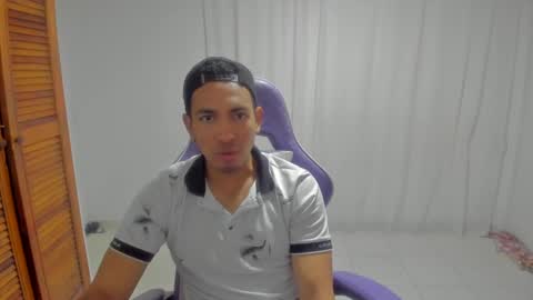 Duilber online show from November 7, 2:30 pm