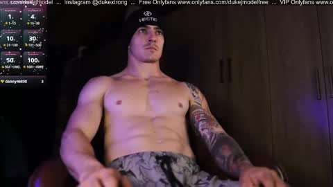 Snapshot of duke_j chatting on March 5, 3:29 am DUKE J              online show from March 5, 3:29 am