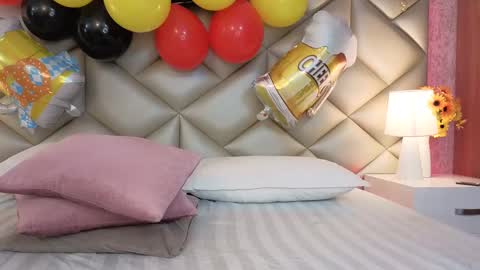Snapshot of dulce_hiil_ chatting on September 25, 10:06 pm Monday 5-2 am From Tuesday to Friday5-1 am Colombia time online show from September 25, 10:06 pm