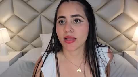 Snapshot of dulce_hiil_ chatting on September 12, 12:12 am Monday 5-2 am From Tuesday to Friday5-1 am Colombia time online show from September 12, 12:12 am