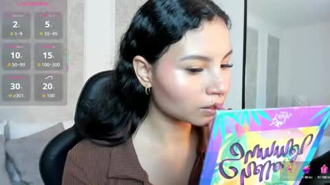 Snapshot of dulce_natyy chatting on October 19, 2:16 am N A T Y online show from October 19, 2:16 am