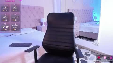 dulceprince1 online show from February 25, 1:36 pm