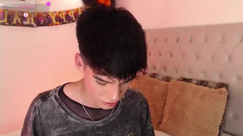 Snapshot of dulcey_ chatting on October 17, 4:27 am Dulcey online show from October 17, 4:27 am