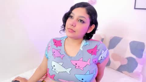 Dulce online show from November 3, 7:37 pm