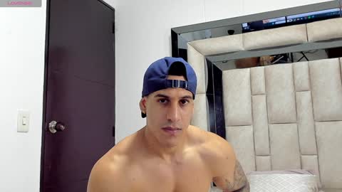 Snapshot of duran_dhikol1 chatting on December 12, 6:14 am duran_dhikol1 online show from December 12, 6:14 am