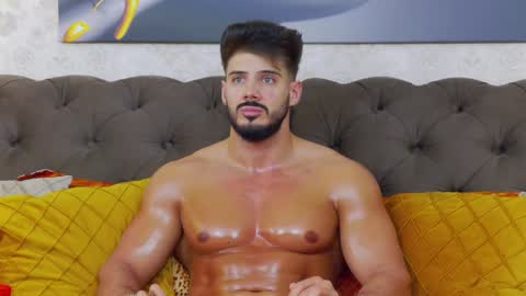 Dustin online show from February 5, 10:01 pm