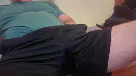 dwhistle80 online show from January 8, 5:13 am