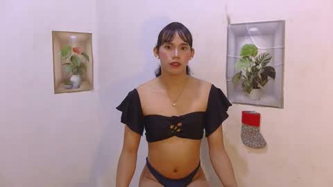 dy_namite online show from April 1, 6:05 pm