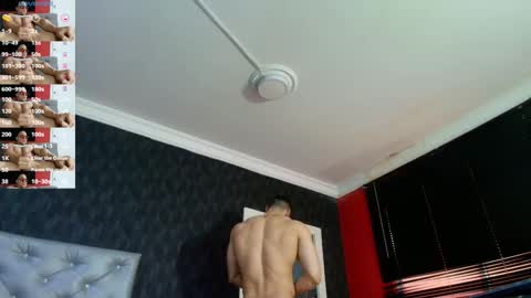 Snapshot of dylanlenox chatting on September 26, 1:19 pm Dylan online show from September 26, 1:19 pm