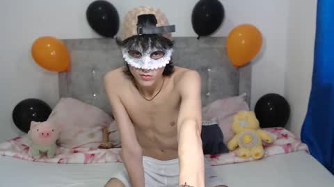 dylann ross online show from October 2, 8:51 pm