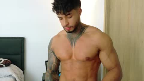 Dylan Rivera online show from August 6, 1:36 am