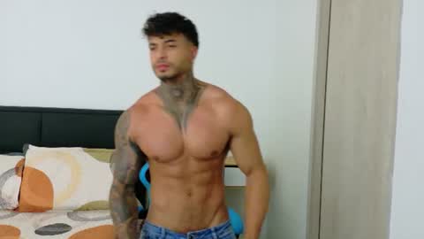 Dylan Rivera online show from June 16, 1:42 am
