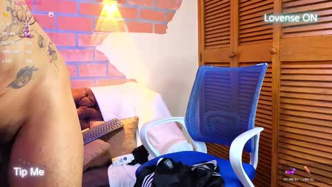 D Y L A N online show from November 7, 12:25 am