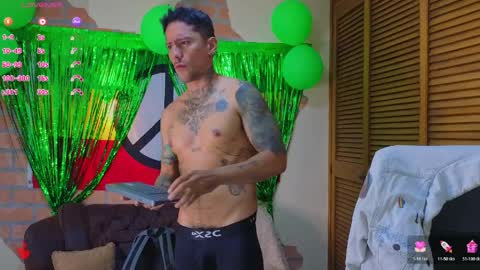 D Y L A N online show from April 8, 2:14 am