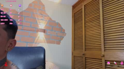 D Y L A N online show from April 3, 2:51 am