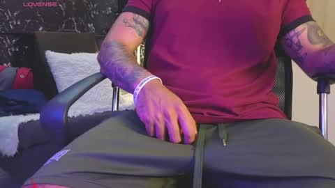 D Y L A N online show from May 31, 4:22 am