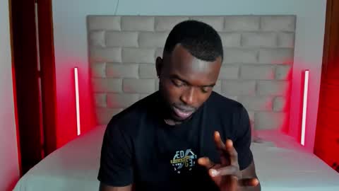 Dylan Taylor online show from February 10, 4:04 am