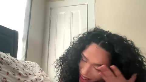 Dynasty online show from December 20, 3:41 pm