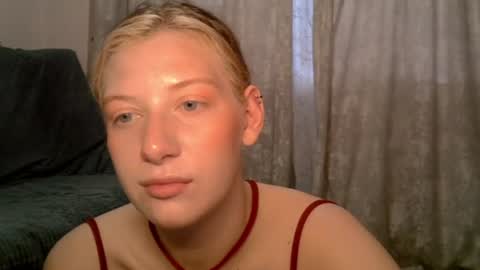 Lily online show from June 17, 5:34 am