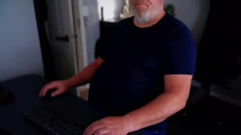 Mark online show from September 14, 9:44 am