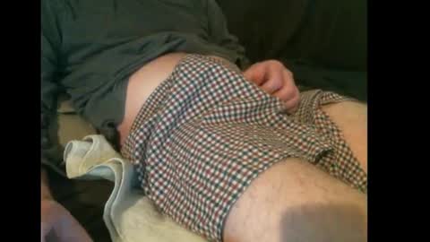 Snapshot of easysleaze chatting on December 3, 2:09 am Easy online show from December 3, 2:09 am