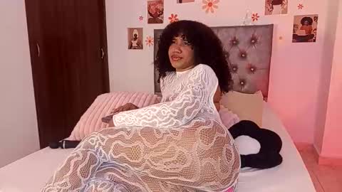 ebony_af online show from May 13, 7:18 am