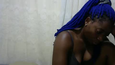 ebony_candy1998 online show from January 11, 7:09 pm