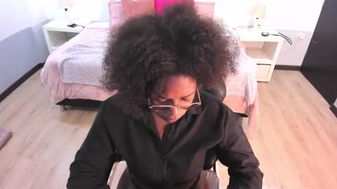 Snapshot of ebony_fantasy2 chatting on September 16, 12:07 pm ebony_fantasy2 online show from September 16, 12:07 pm