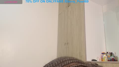 ebony_pearl69 online show from November 26, 4:15 pm