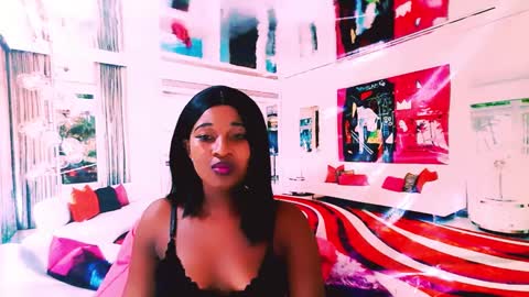 Tamia online show from February 13, 11:04 pm