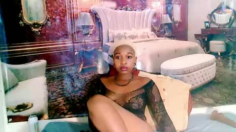 Tamia online show from March 10, 9:01 am