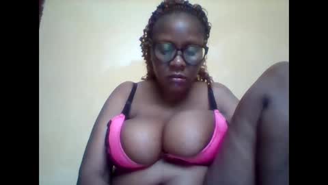 MAMITO online show from October 10, 9:15 am