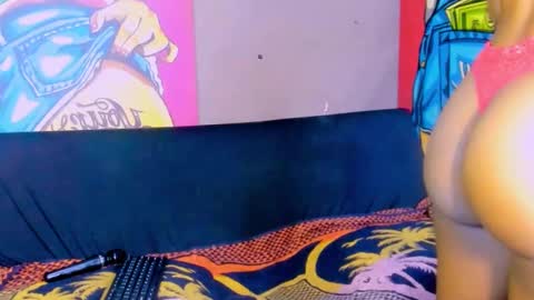 Snapshot of ebonydollx69 chatting on January 21, 9:46 am Pearl online show from January 21, 9:46 am