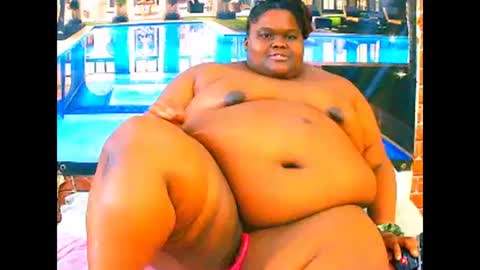 ebonyhotbuns4u2luv online show from February 11, 7:23 am