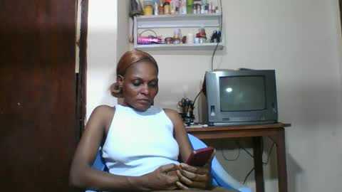 Snapshot of ebonyqueen4 chatting on October 8, 1:06 pm JACKLINE online show from October 8, 1:06 pm