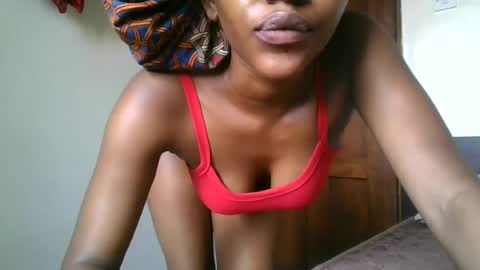 ebonyslut09 online show from June 20, 9:37 am