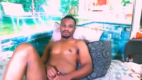 ebonytiger69 online show from December 19, 7:48 am