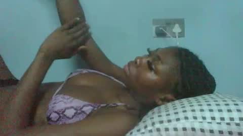 Snapshot of ebonyxxbabe chatting on October 16, 10:19 pm ebonyxxbabe online show from October 16, 10:19 pm