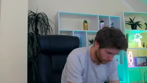 eddie_baker online show from June 3, 1:25 pm