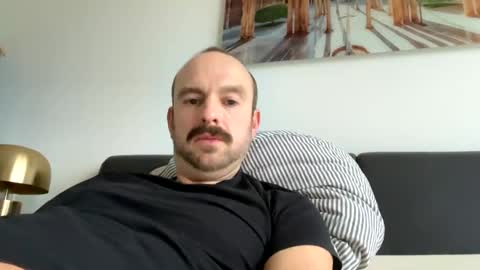 edge_guy online show from January 24, 2:51 pm